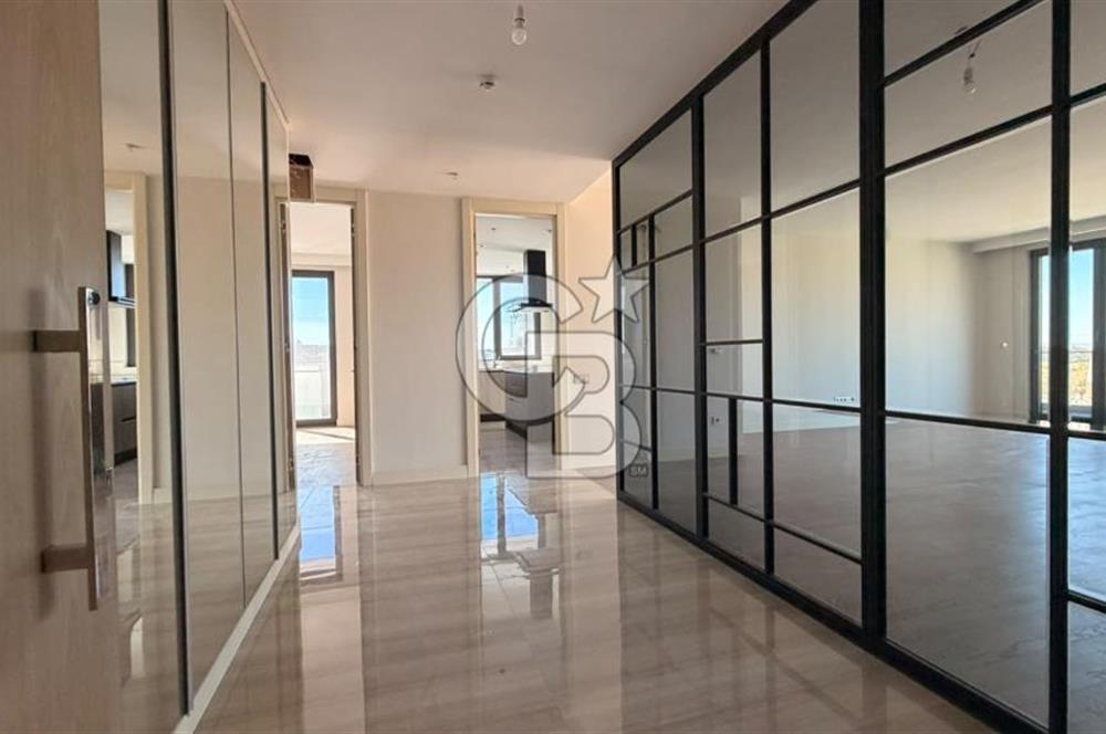 ÇAYYOLU SANTRA'DA 3 CEPHELİ 4+1 SATILIK DAİRE