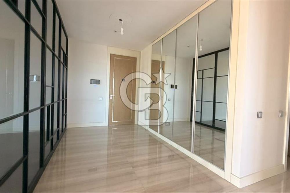 ÇAYYOLU SANTRA'DA 3 CEPHELİ 4+1 SATILIK DAİRE