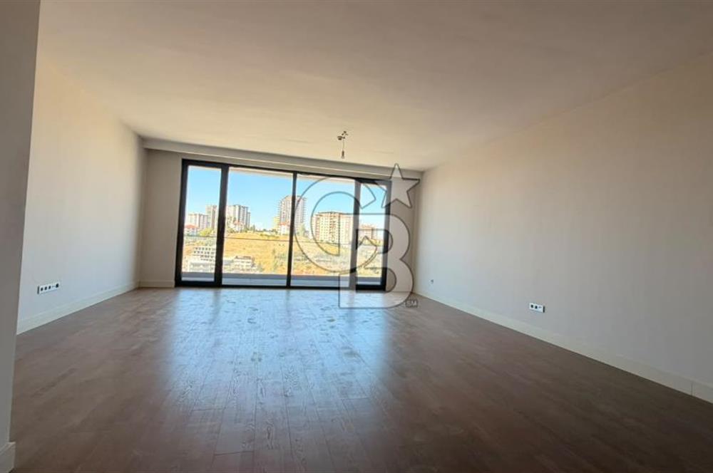 ÇAYYOLU SANTRA'DA 3 CEPHELİ 4+1 SATILIK DAİRE