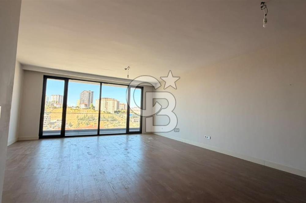 ÇAYYOLU SANTRA'DA 3 CEPHELİ 4+1 SATILIK DAİRE