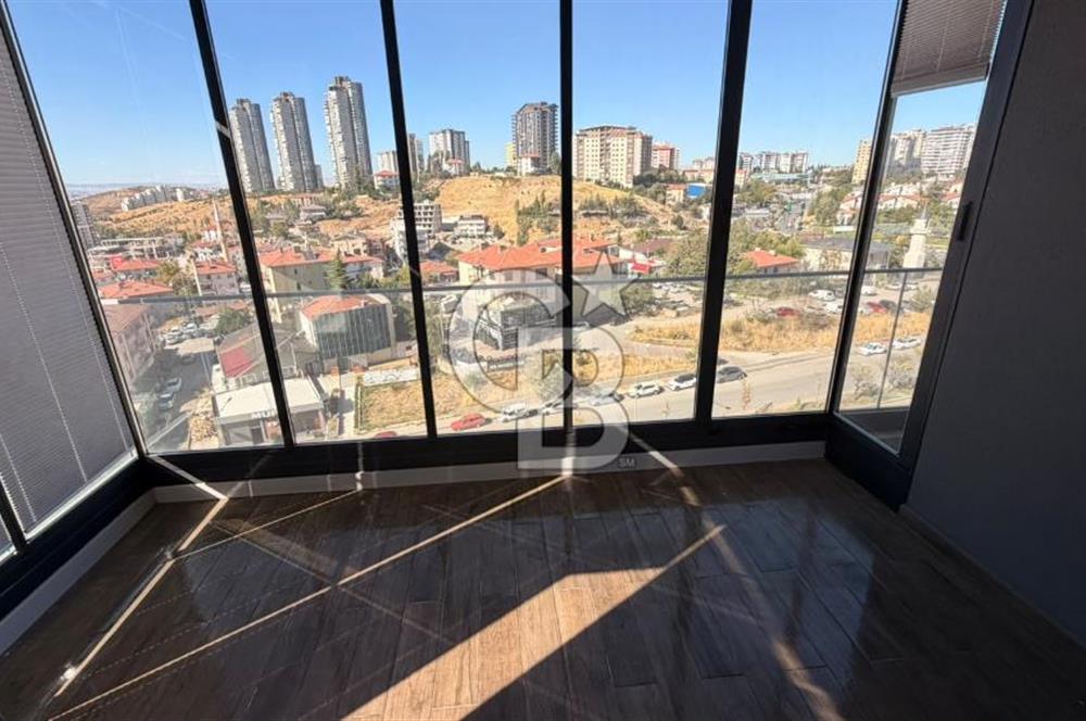 ÇAYYOLU SANTRA'DA 3 CEPHELİ 4+1 SATILIK DAİRE