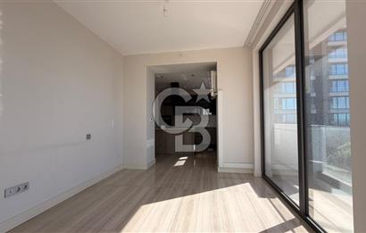 ÇAYYOLU SANTRA'DA 3 CEPHELİ 4+1 SATILIK DAİRE