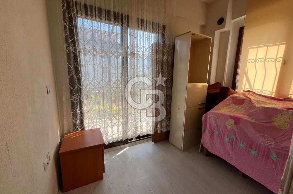 Buca Kaynaklar Merkez 2439 m2 Tek Tapu Resmi Evi Olan Satılık Zeytinli Bağ