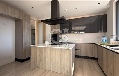 ÇAYYOLU SANTRA'DA 3 CEPHELİ 4+1 SATILIK DAİRE