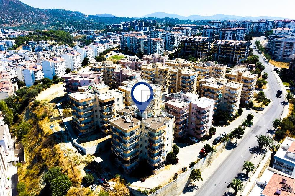 Kuşadası İkiçeşmelik te deniz manzaralı kiralık 2+1 daire