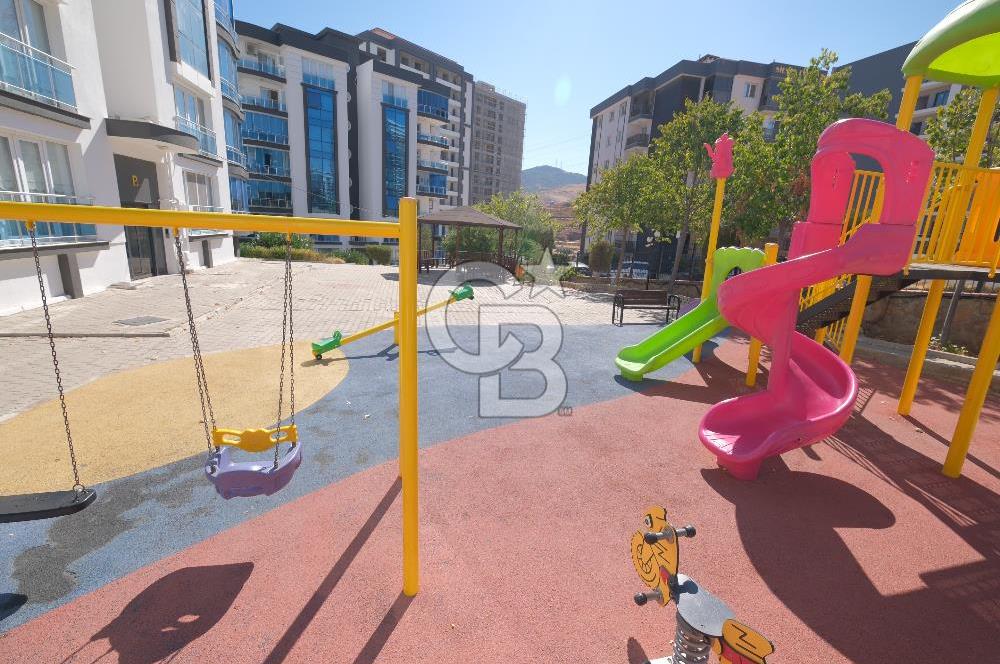 SU EVLERİ SİTESİNDE  SATILIK 3+1 LÜKS DAİRE