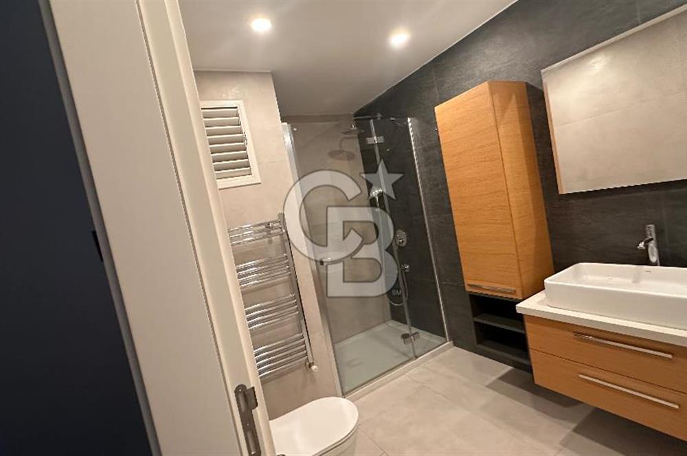 Bostanlı Gurme Sokak ta Kiralık 4+1 Dubleks Daire