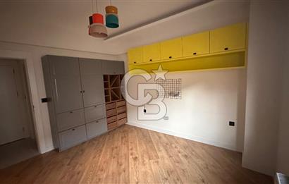 Bostanlı Gurme Sokak ta Kiralık 4+1 Dubleks Daire