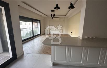 Bostanlı Gurme Sokak ta Kiralık 4+1 Dubleks Daire
