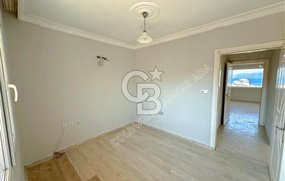 Kuşadası İkiçeşmelik te deniz manzaralı kiralık 2+1 daire