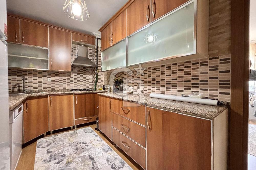 Şehzadeler Ege Mh. Merkezi Konumda Bakımlı 2+1 Satılık Daire  