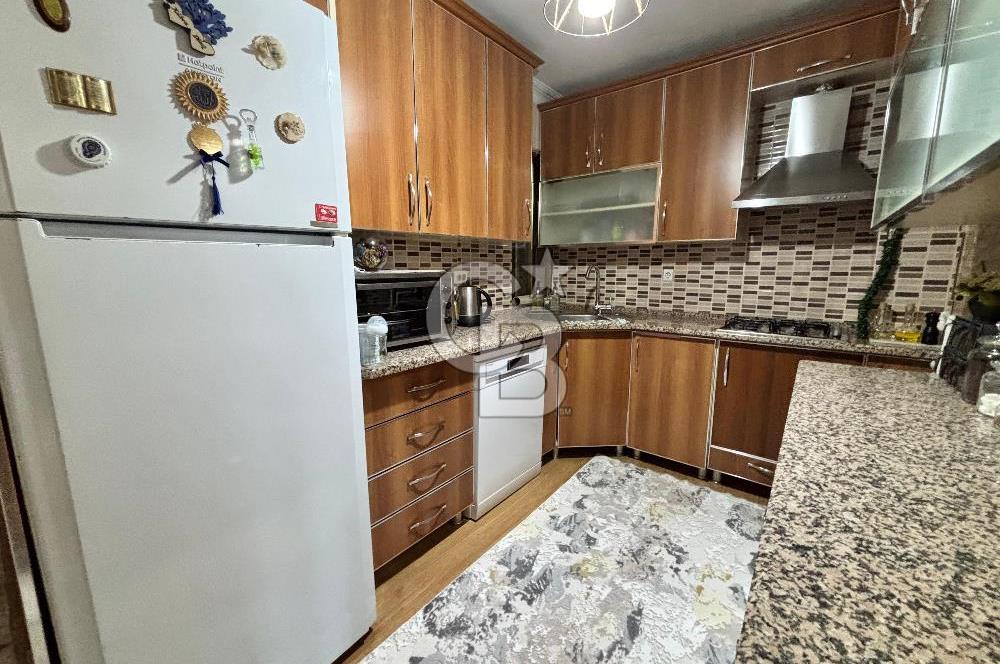 Şehzadeler Ege Mh. Merkezi Konumda Bakımlı 2+1 Satılık Daire  