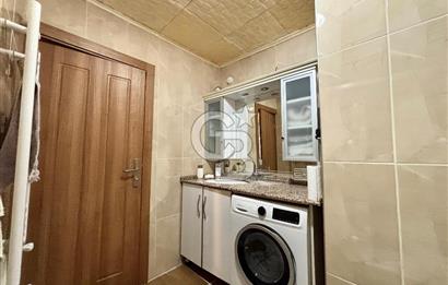 Şehzadeler Ege Mh. Merkezi Konumda Bakımlı 2+1 Satılık Daire  