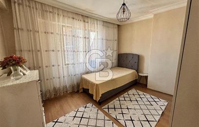 Şehzadeler Ege Mh. Merkezi Konumda Bakımlı 2+1 Satılık Daire  