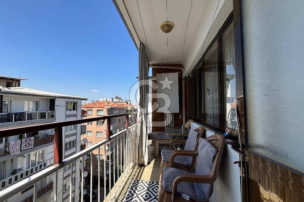 Şehzadeler Ege Mh. Merkezi Konumda Bakımlı 2+1 Satılık Daire  