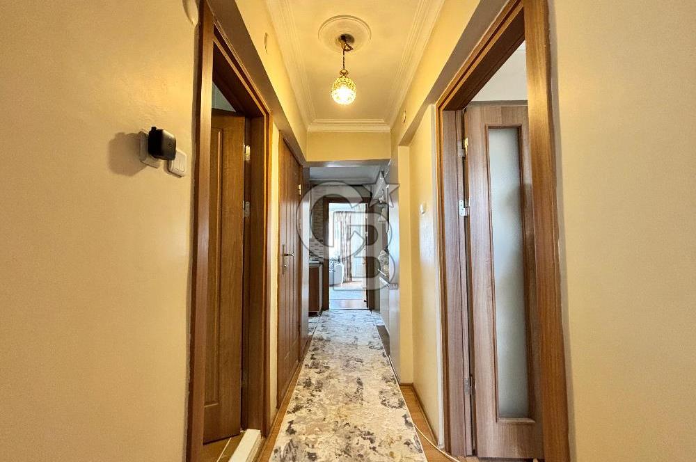 Şehzadeler Ege Mh. Merkezi Konumda Bakımlı 2+1 Satılık Daire  