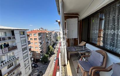 Şehzadeler Ege Mh. Merkezi Konumda Bakımlı 2+1 Satılık Daire  
