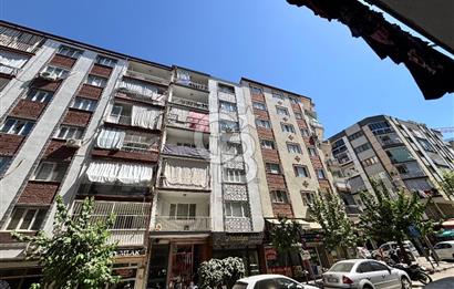 Şehzadeler Ege Mh. Merkezi Konumda Bakımlı 2+1 Satılık Daire  