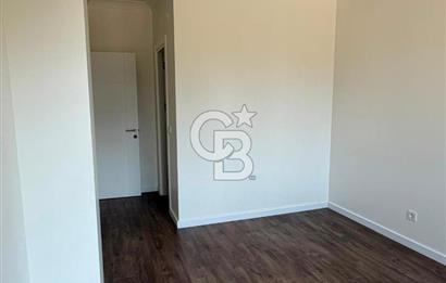 Üsküdar Acıbadem'de Sıfır Binada 3+1 Boş Satılık Daire