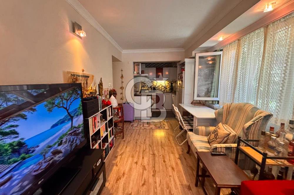 ALSANCAK'TA 26 AĞUSTOS KAPISI KARŞISI 1+1 FULL EŞYALI 65m2 KİRALIK DAİRE