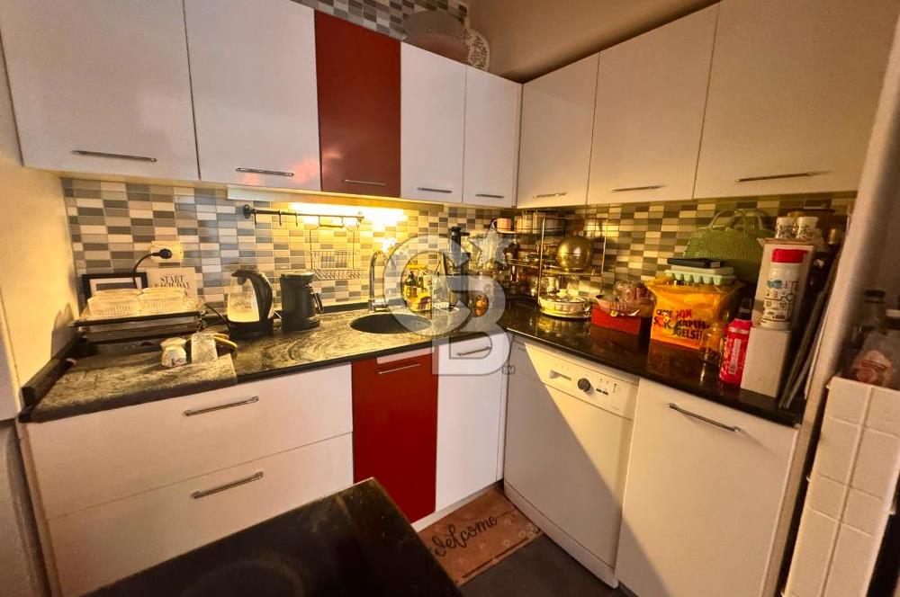 ALSANCAK'TA 26 AĞUSTOS KAPISI KARŞISI 1+1 FULL EŞYALI 65m2 KİRALIK DAİRE