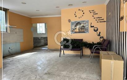 KURUÇEŞME'DE ANAYOL ÜZERİNDE TABELA DEĞERİ YÜKSEK KİRALIK İŞYERİ