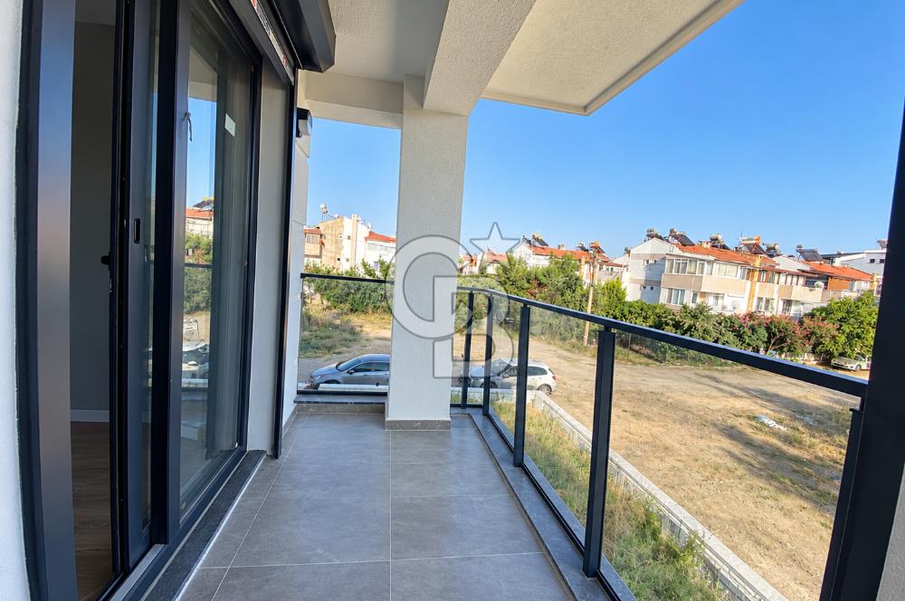 Kızılkeçili'de Kazdağları'nın Eteğinde Geniş Teraslı 2+1 Villa