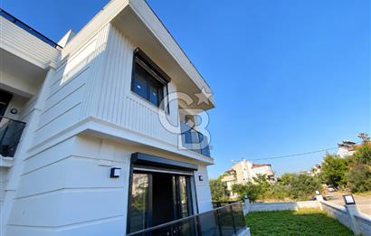 Kızılkeçili'de Kazdağları'nın Eteğinde Geniş Teraslı 2+1 Villa