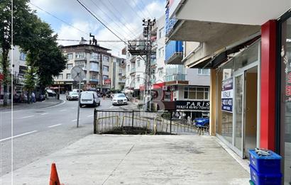 KURUÇEŞME'DE ANAYOL ÜZERİNDE TABELA DEĞERİ YÜKSEK KİRALIK İŞYERİ