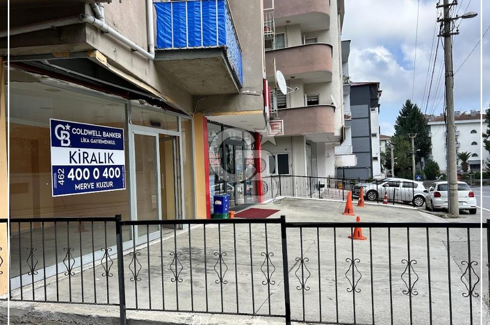 KURUÇEŞME'DE ANAYOL ÜZERİNDE TABELA DEĞERİ YÜKSEK KİRALIK İŞYERİ
