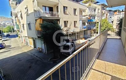 İzmir Bayraklı Tepekule Mahallesi 3+1 kiralık daire