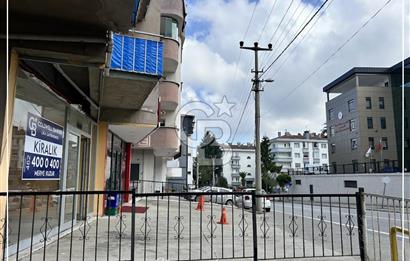 KURUÇEŞME'DE ANAYOL ÜZERİNDE TABELA DEĞERİ YÜKSEK KİRALIK İŞYERİ