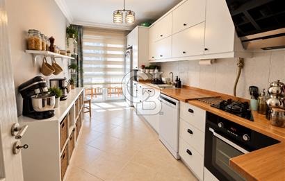 ANIT PARK SİTESİNDE 135 M² NET, GENİŞ BALKONLU 3+1 