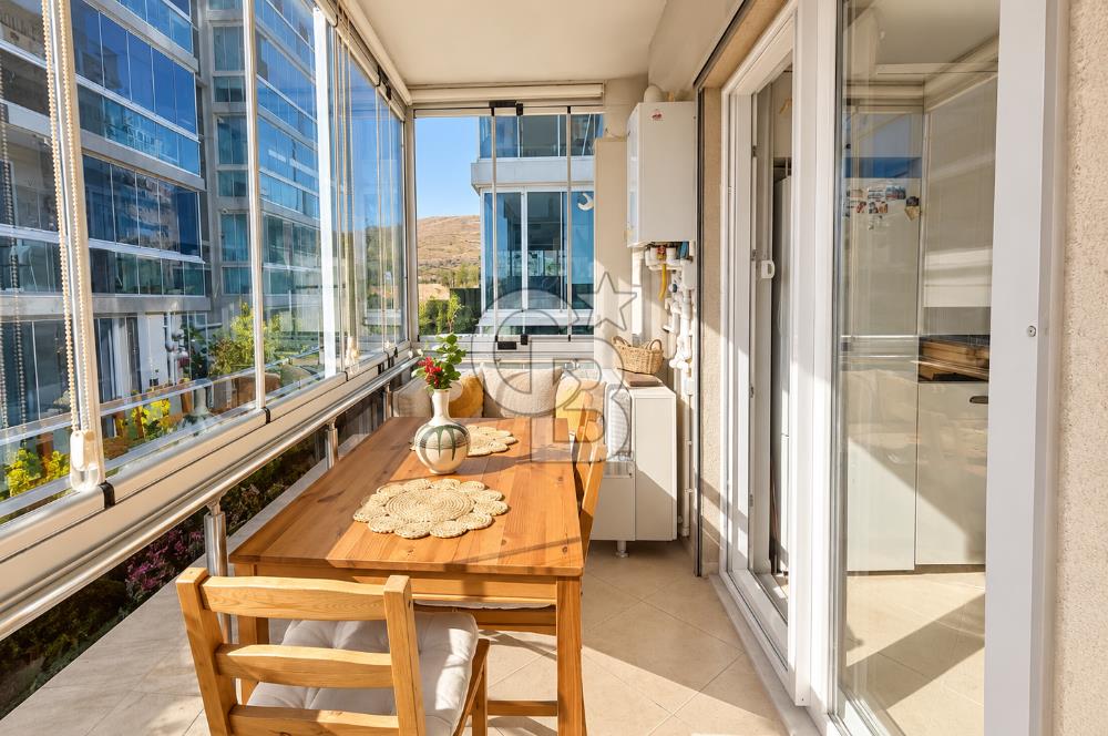 ANIT PARK SİTESİNDE 135 M² NET, GENİŞ BALKONLU 3+1 