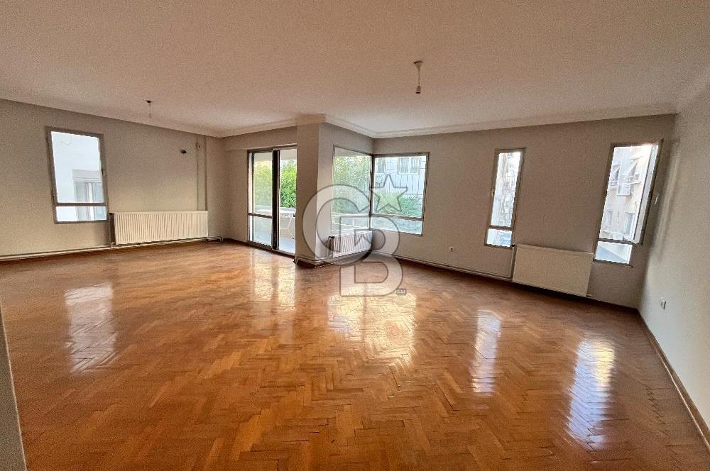 Karşıyaka Fazılbey caddesi 3+1 otoparklı kiralık da
