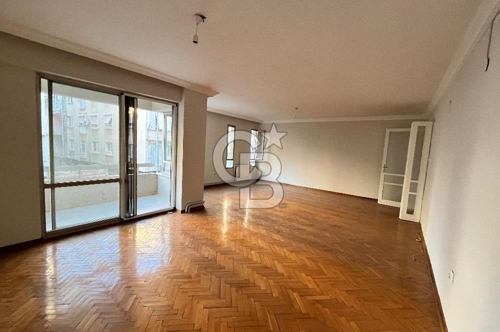 Karşıyaka Fazılbey caddesi 3+1 otoparklı kiralık da