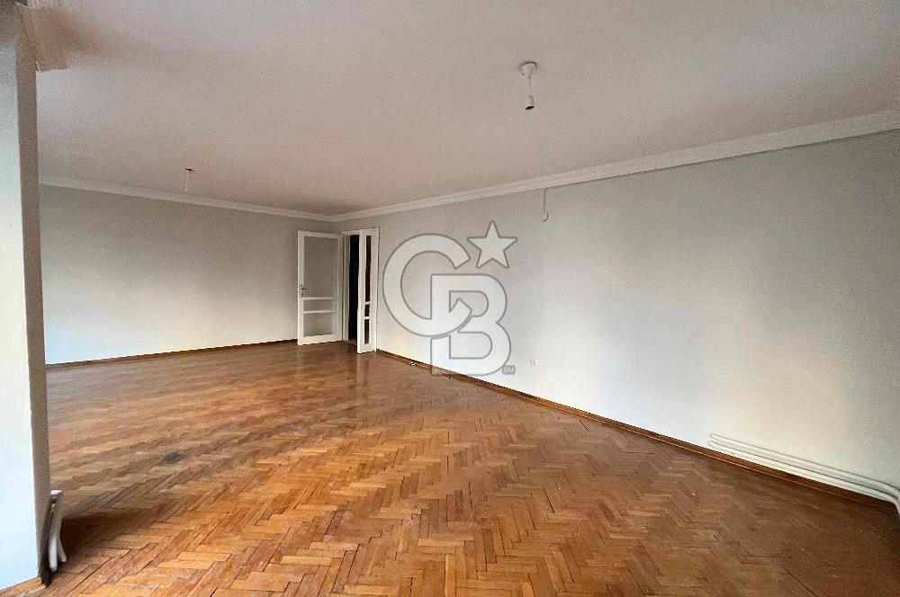 Karşıyaka Fazılbey caddesi 3+1 otoparklı kiralık da