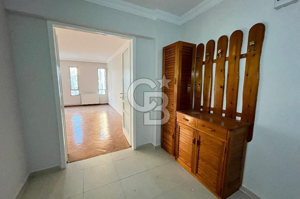 Karşıyaka Fazılbey caddesi 3+1 otoparklı kiralık da