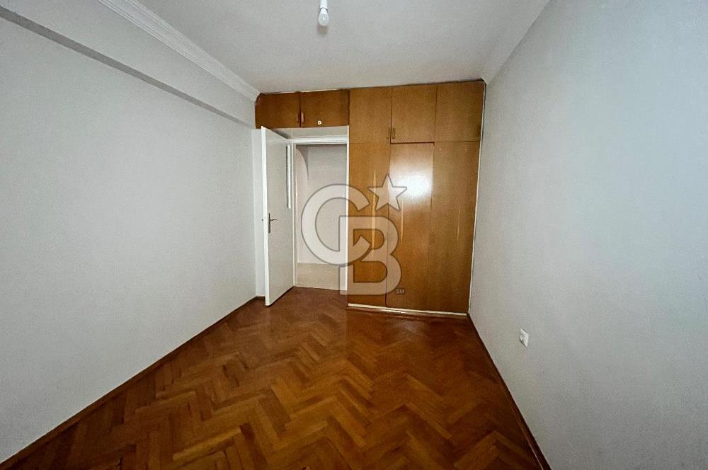 Karşıyaka Fazılbey caddesi 3+1 otoparklı kiralık da