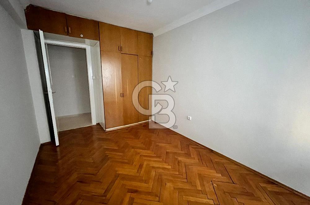 Karşıyaka Fazılbey caddesi 3+1 otoparklı kiralık da
