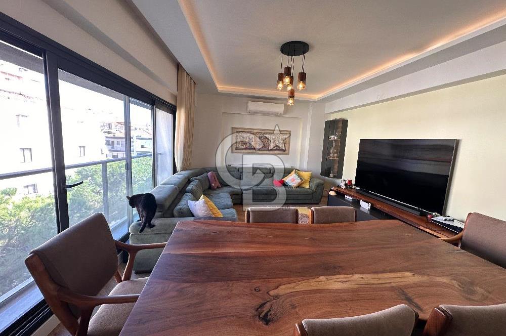 Bostanlı Gurme Sokak ta Kiralık 4+1 Dubleks Daire