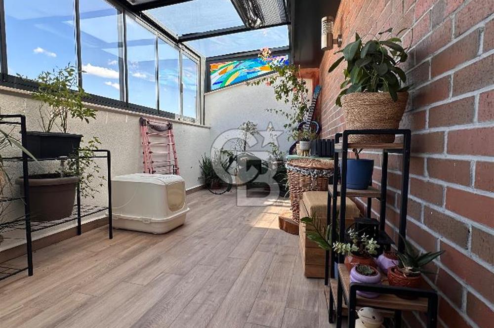 Bostanlı Gurme Sokak ta Kiralık 4+1 Dubleks Daire