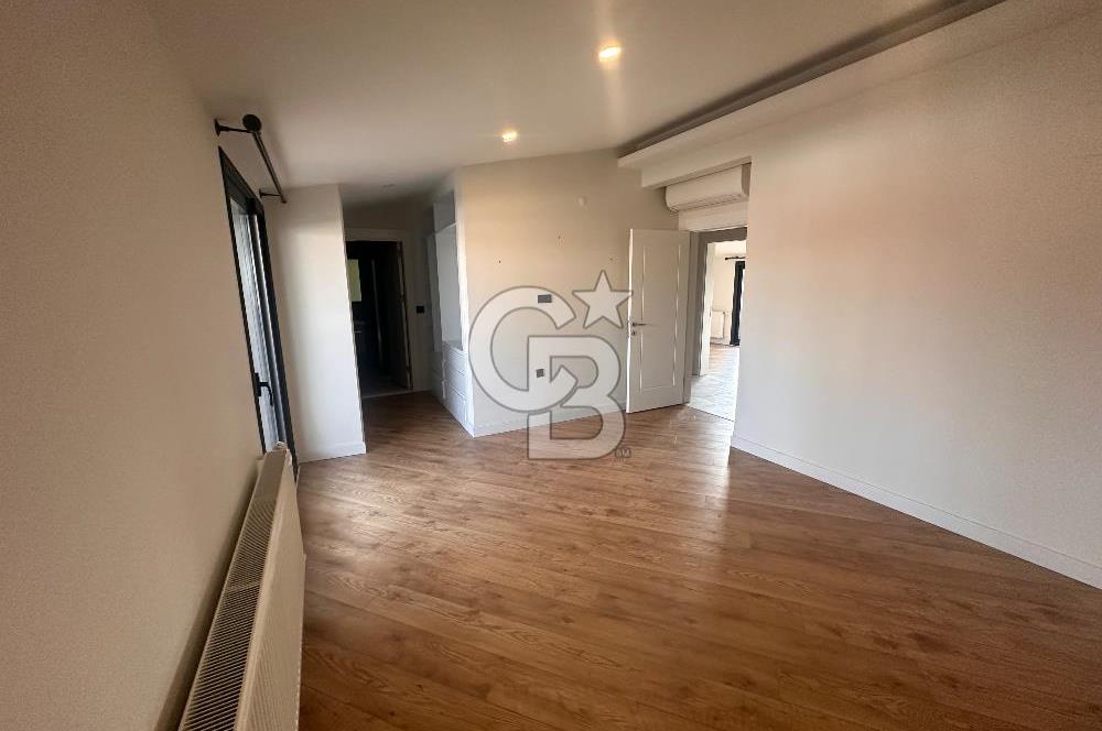 Bostanlı Gurme Sokak ta Kiralık 4+1 Dubleks Daire