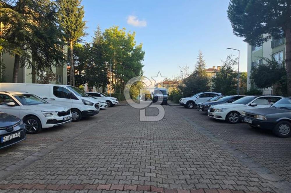 BAYINDIRLIK KALICI KONUTLRINDA ÖNÜ AÇIK KİRALIK DAİRE
