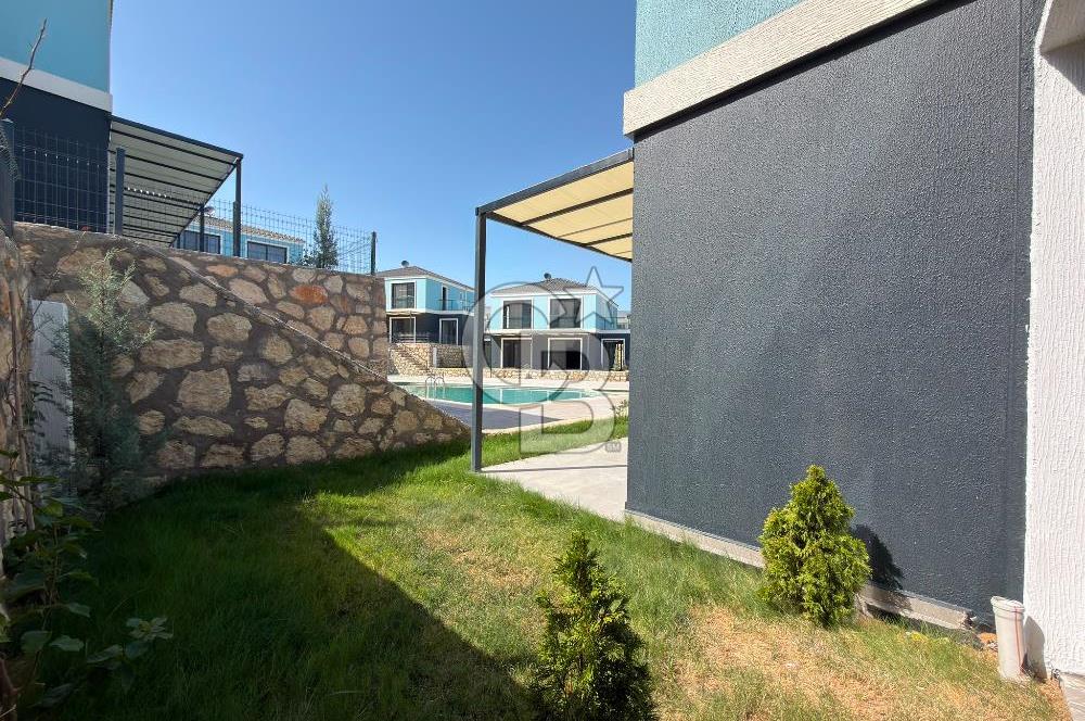 İzmir Menemen Seyrek Villakentte Kiralık 2+1 Dubleks Villa CB PH