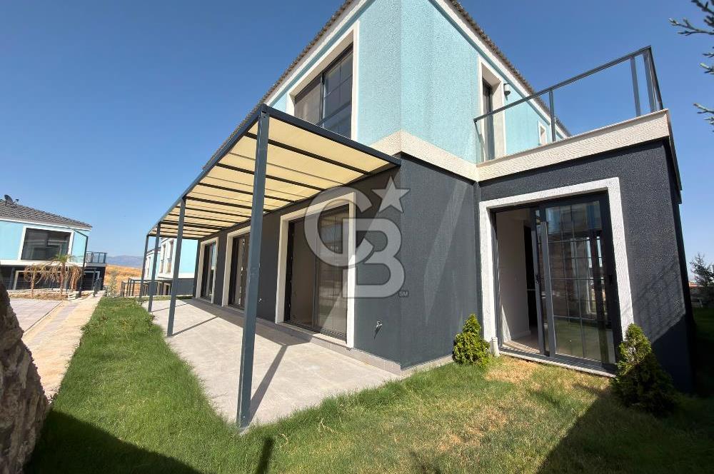 İzmir Menemen Seyrek Villakentte Kiralık 2+1 Dubleks Villa CB PH
