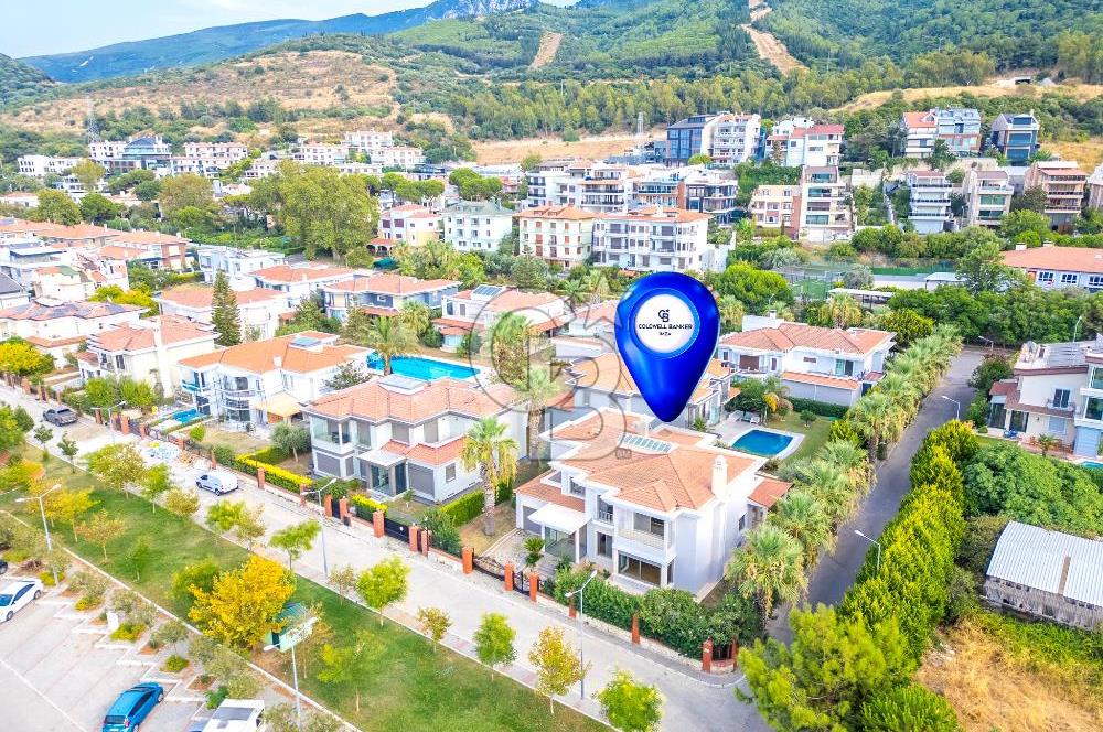 LİMANREİS'İN EN ÖZEL SİTESİNDE, KÖŞE KONUMLU SATILIK 7+1 VİLLA