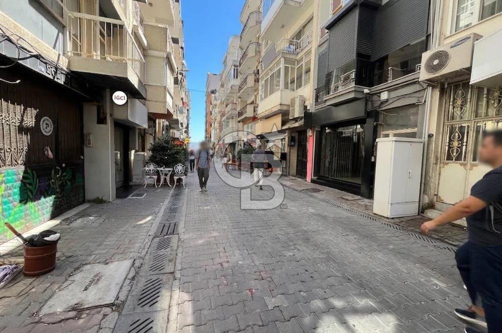 Karşıyaka Çarşı Ankara İlkokulu Sokağında Kiralık Dükkan