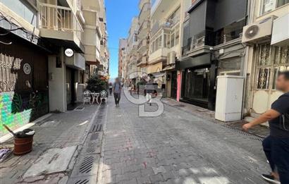 Karşıyaka Çarşı Ankara İlkokulu Sokağında Kiralık Dükkan
