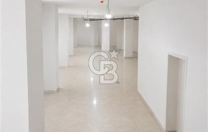 GEBZE ÇAYIROVA'DA 181 M² CADDE ÜZERİ KAZANÇLI DÜKKAN HİSSESİ